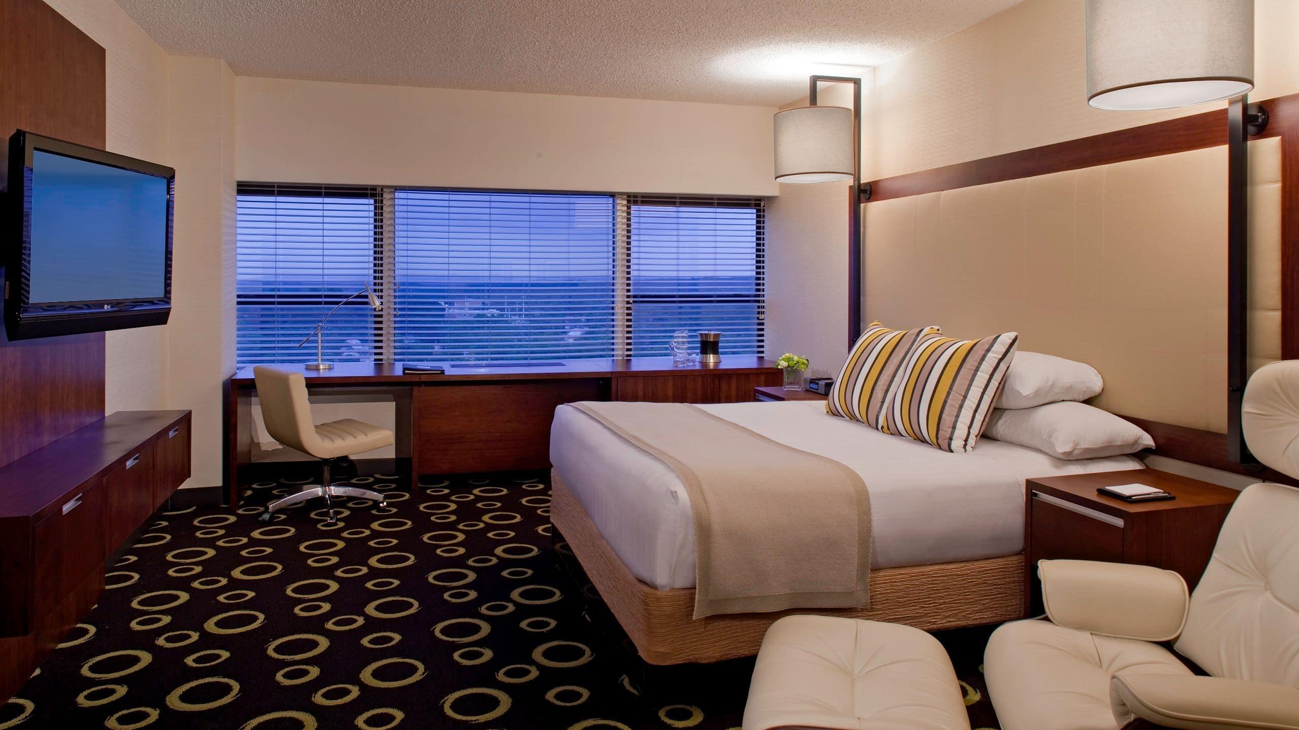 Hyatt Regency Hotel 4*